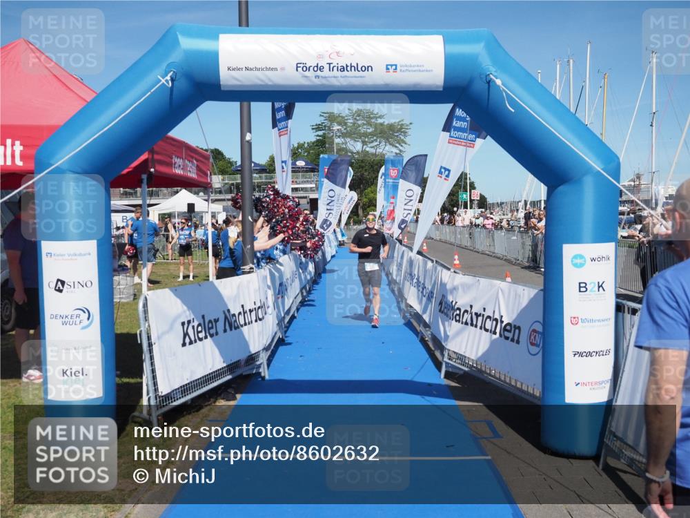 17.08.2025 - KN Förde Triathlon 2025 MichiJ http://msf.ph/oto/8602632 17.08.2025 14:13:59 Laufen 486 meine-sportfotos.de