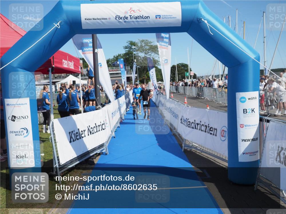 17.08.2025 - KN Förde Triathlon 2025 MichiJ http://msf.ph/oto/8602635 17.08.2025 12:19:40 Laufen 374 meine-sportfotos.de