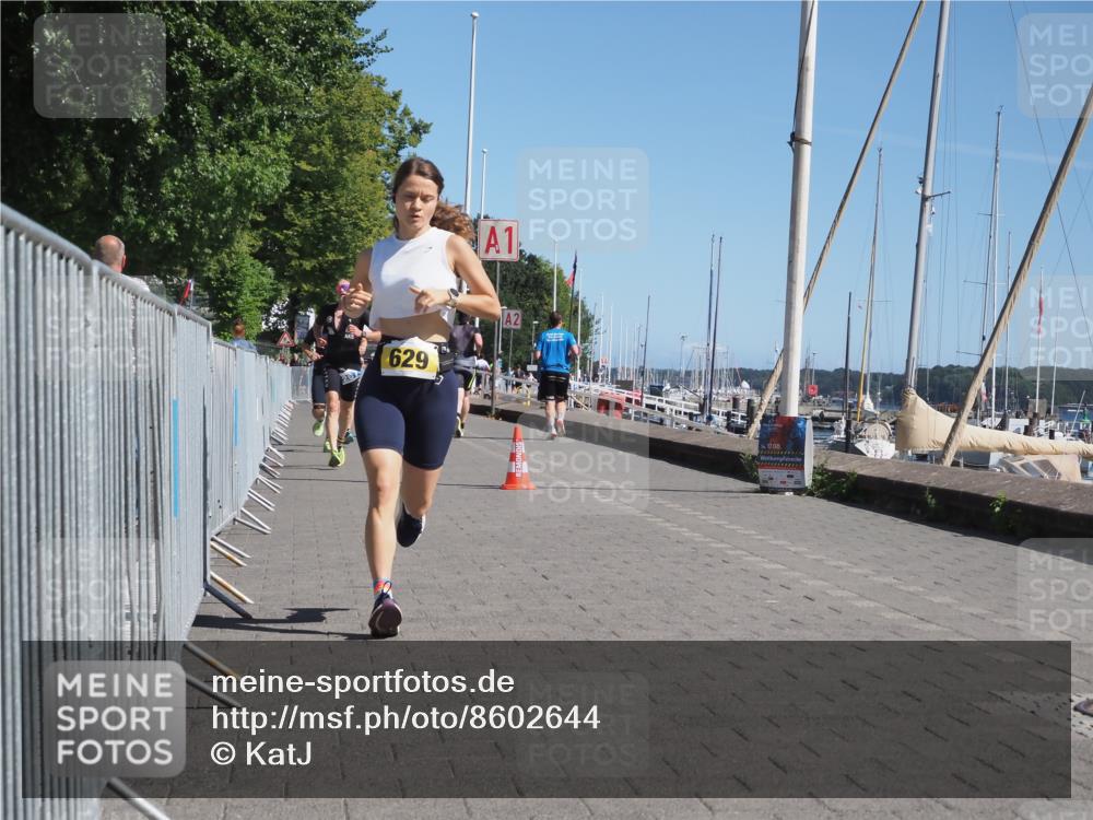 17.08.2025 - KN Förde Triathlon 2025 KatJ http://msf.ph/oto/8602644 17.08.2025 11:55:27 Laufen 267, 288, 370, 629 meine-sportfotos.de