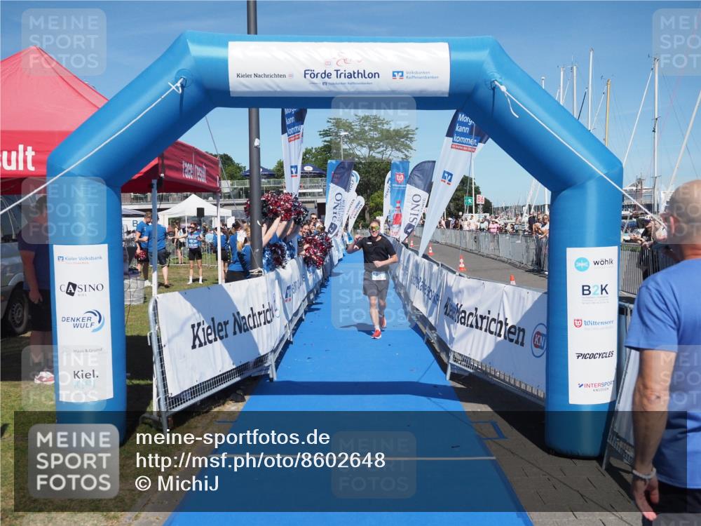 17.08.2025 - KN Förde Triathlon 2025 MichiJ http://msf.ph/oto/8602648 17.08.2025 14:13:59 Laufen 486 meine-sportfotos.de
