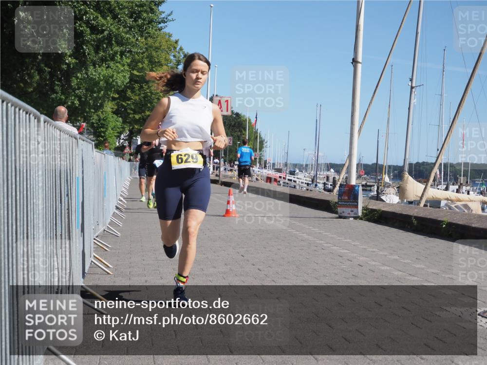 17.08.2025 - KN Förde Triathlon 2025 KatJ http://msf.ph/oto/8602662 17.08.2025 11:55:27 Laufen 267, 288, 370, 629 meine-sportfotos.de