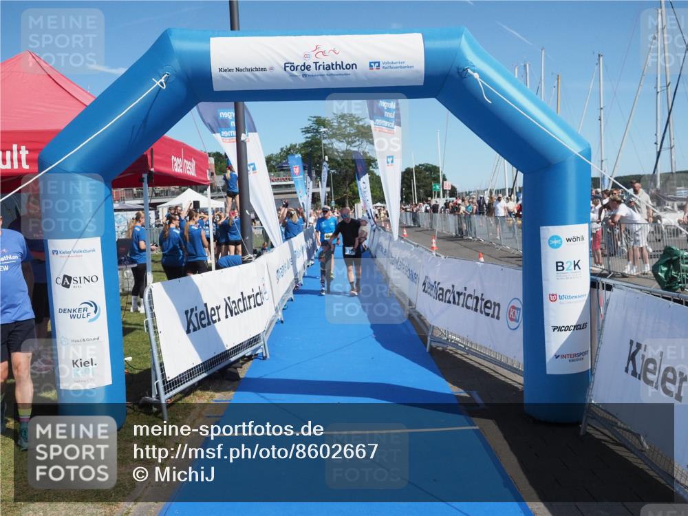 17.08.2025 - KN Förde Triathlon 2025 MichiJ http://msf.ph/oto/8602667 17.08.2025 12:19:41 Laufen 374 meine-sportfotos.de