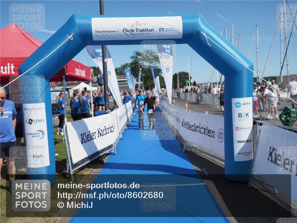 17.08.2025 - KN Förde Triathlon 2025 MichiJ http://msf.ph/oto/8602680 17.08.2025 12:19:41 Laufen 374 meine-sportfotos.de