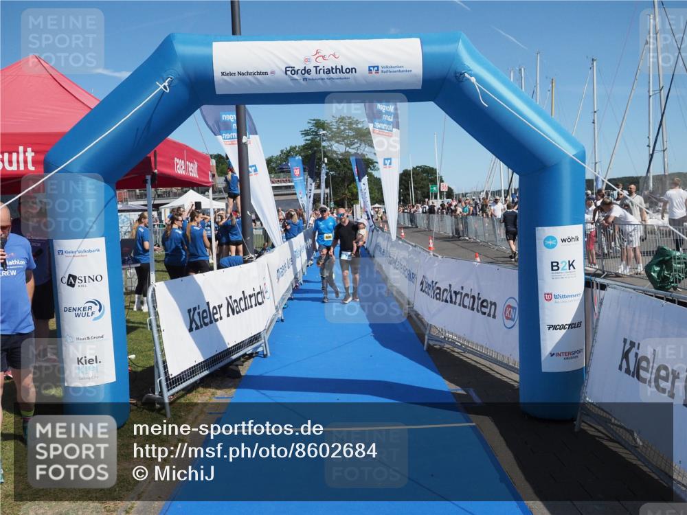17.08.2025 - KN Förde Triathlon 2025 MichiJ http://msf.ph/oto/8602684 17.08.2025 12:19:41 Laufen 374 meine-sportfotos.de