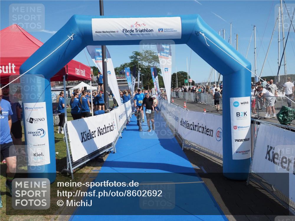 17.08.2025 - KN Förde Triathlon 2025 MichiJ http://msf.ph/oto/8602692 17.08.2025 12:19:41 Laufen 374 meine-sportfotos.de