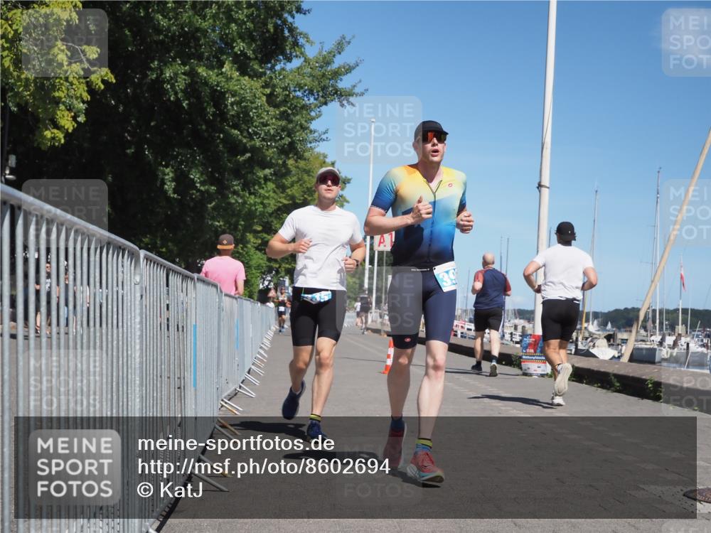 17.08.2025 - KN Förde Triathlon 2025 KatJ http://msf.ph/oto/8602694 17.08.2025 13:44:50 Laufen 396, 435, 486 meine-sportfotos.de