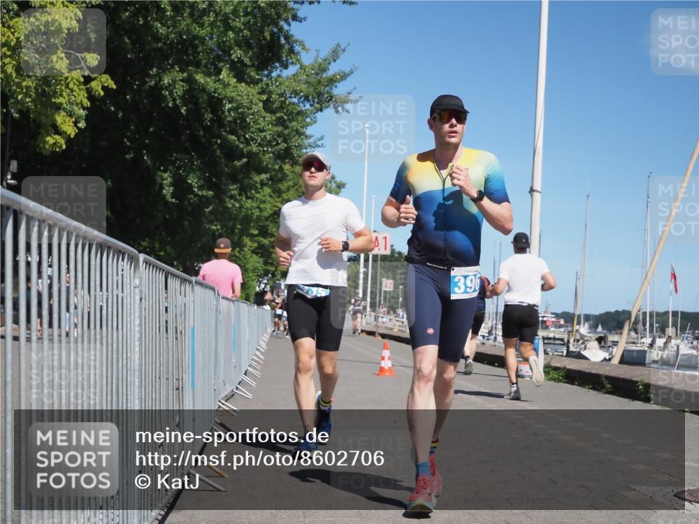 17.08.2025 - KN Förde Triathlon 2025 KatJ http://msf.ph/oto/8602706 17.08.2025 13:44:50 Laufen 396, 435, 486 meine-sportfotos.de