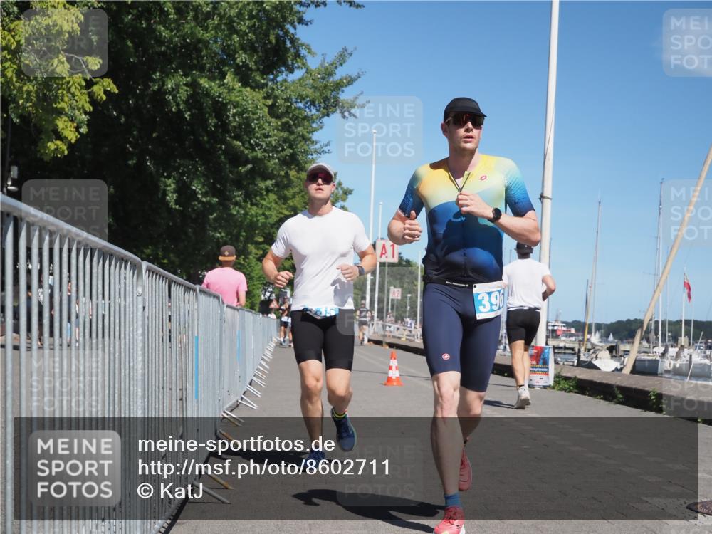 17.08.2025 - KN Förde Triathlon 2025 KatJ http://msf.ph/oto/8602711 17.08.2025 13:44:50 Laufen 396, 435, 486 meine-sportfotos.de
