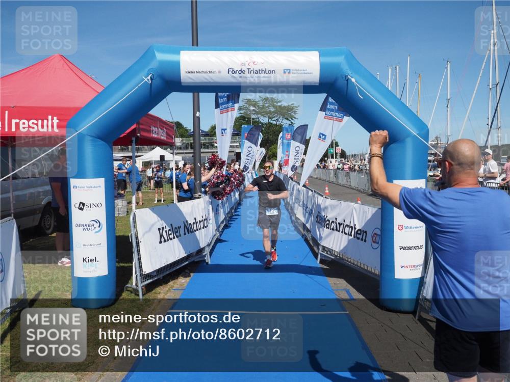 17.08.2025 - KN Förde Triathlon 2025 MichiJ http://msf.ph/oto/8602712 17.08.2025 14:14:01 Laufen 486 meine-sportfotos.de