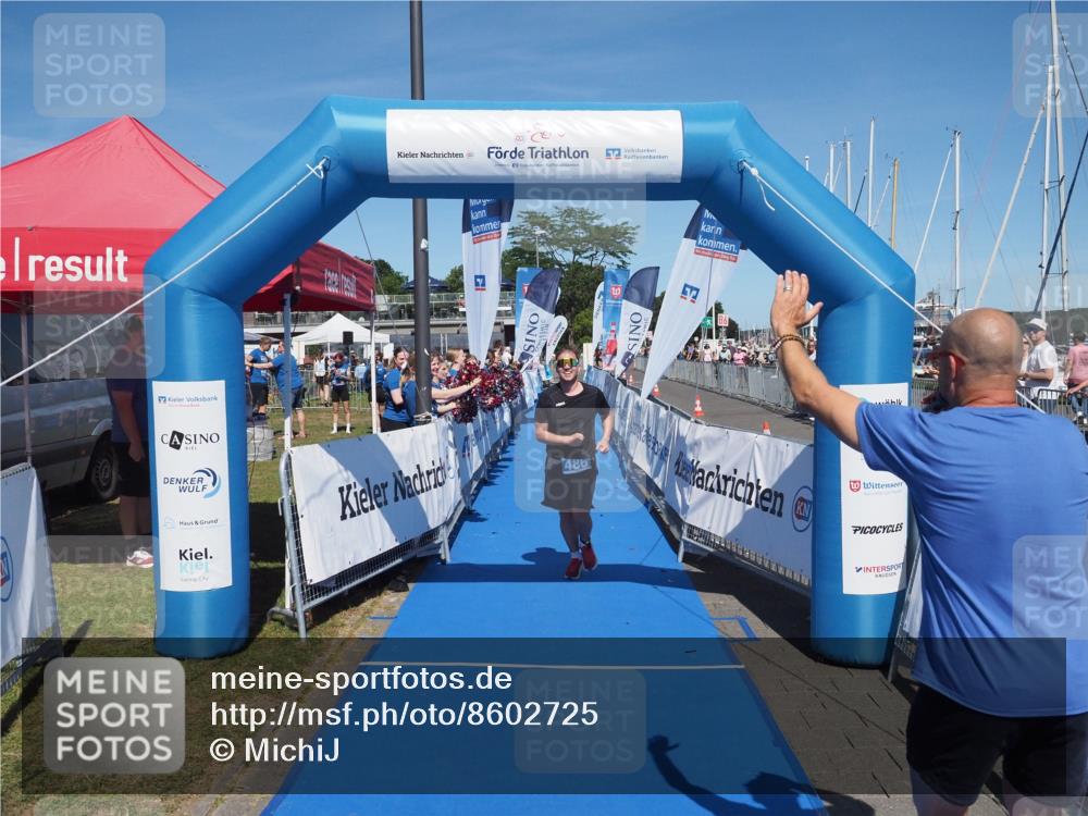 17.08.2025 - KN Förde Triathlon 2025 MichiJ http://msf.ph/oto/8602725 17.08.2025 14:14:01 Laufen 486 meine-sportfotos.de