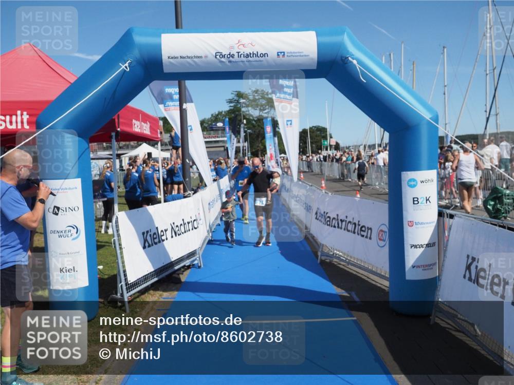 17.08.2025 - KN Förde Triathlon 2025 MichiJ http://msf.ph/oto/8602738 17.08.2025 12:19:43 Laufen 374, 609 meine-sportfotos.de