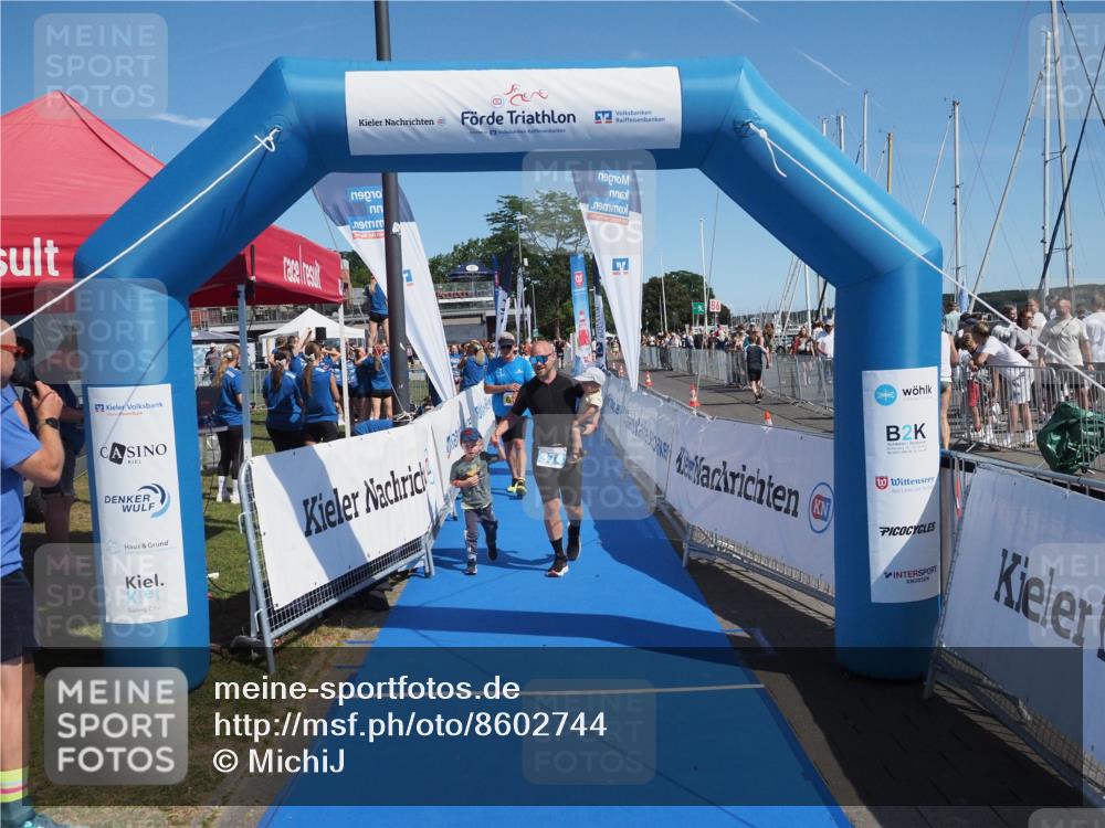 17.08.2025 - KN Förde Triathlon 2025 MichiJ http://msf.ph/oto/8602744 17.08.2025 12:19:43 Laufen 374, 609 meine-sportfotos.de