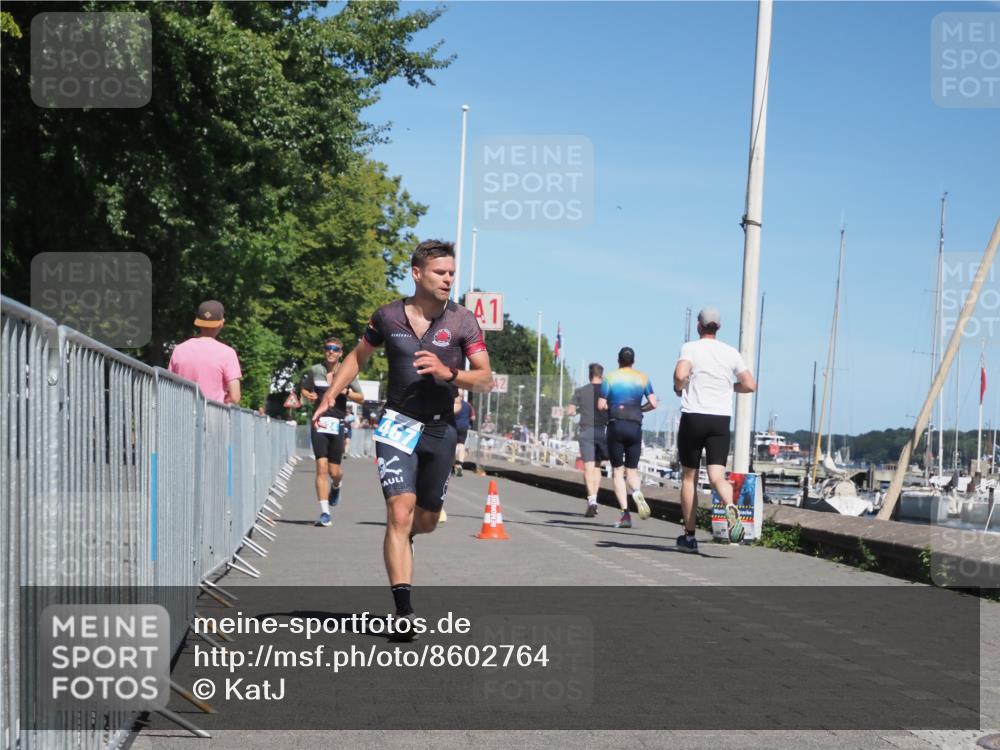 17.08.2025 - KN Förde Triathlon 2025 KatJ http://msf.ph/oto/8602764 17.08.2025 13:45:00 Laufen 467, 481, 524 meine-sportfotos.de
