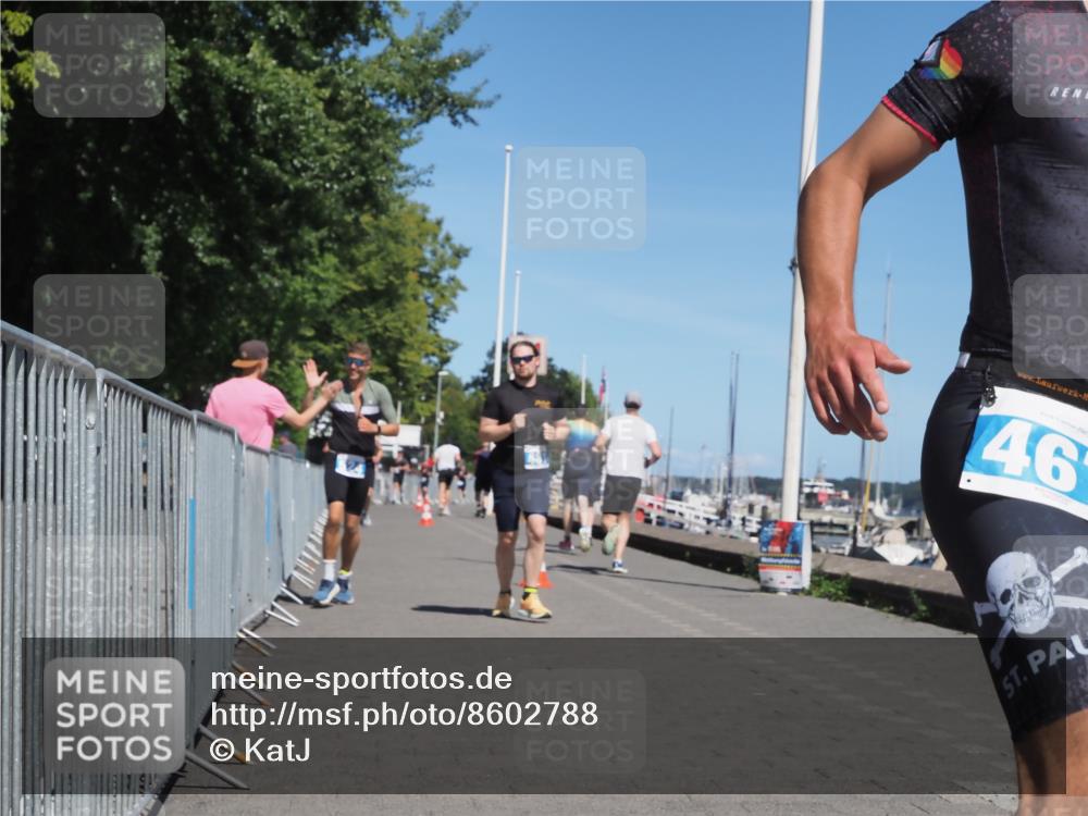 17.08.2025 - KN Förde Triathlon 2025 KatJ http://msf.ph/oto/8602788 17.08.2025 13:45:02 Laufen 467, 481, 524 meine-sportfotos.de