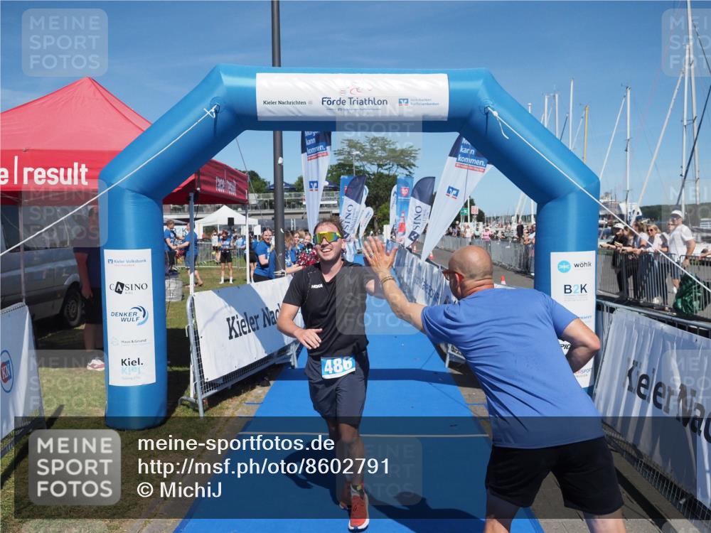 17.08.2025 - KN Förde Triathlon 2025 MichiJ http://msf.ph/oto/8602791 17.08.2025 14:14:02 Laufen 486 meine-sportfotos.de