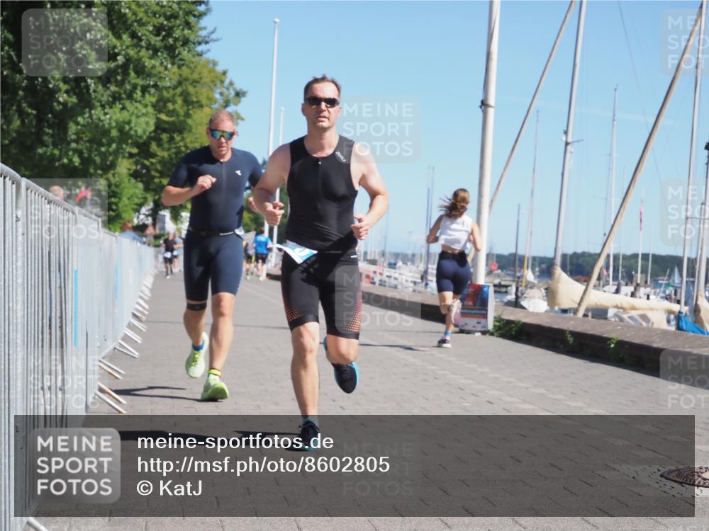 17.08.2025 - KN Förde Triathlon 2025 KatJ http://msf.ph/oto/8602805 17.08.2025 11:55:34 Laufen 267, 288, 370 meine-sportfotos.de
