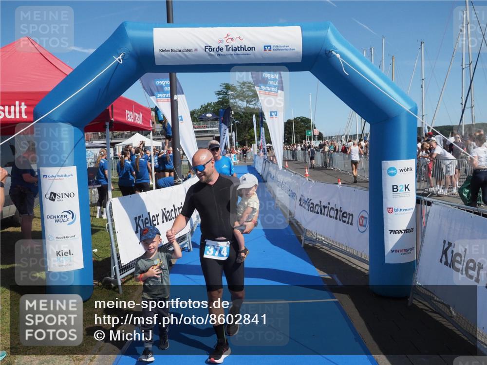 17.08.2025 - KN Förde Triathlon 2025 MichiJ http://msf.ph/oto/8602841 17.08.2025 12:19:46 Laufen 374, 609 meine-sportfotos.de