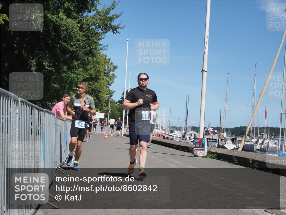 17.08.2025 - KN Förde Triathlon 2025 KatJ http://msf.ph/oto/8602842 17.08.2025 13:45:04 Laufen 467, 481, 524 meine-sportfotos.de