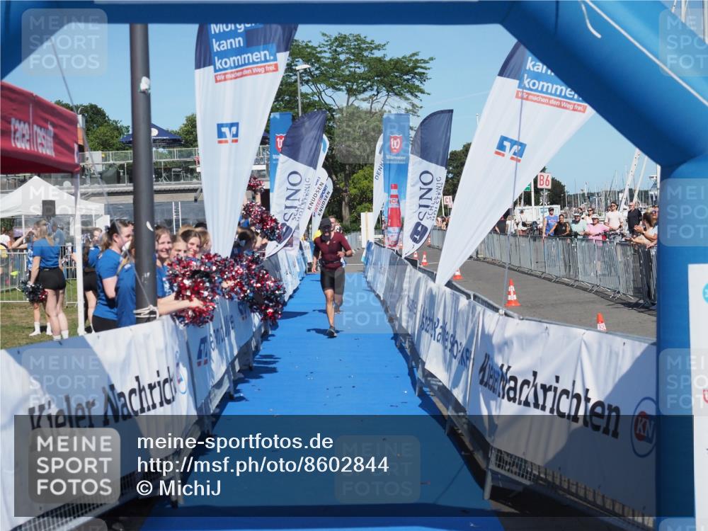 17.08.2025 - KN Förde Triathlon 2025 MichiJ http://msf.ph/oto/8602844 17.08.2025 14:14:13 Laufen 523, 531 meine-sportfotos.de