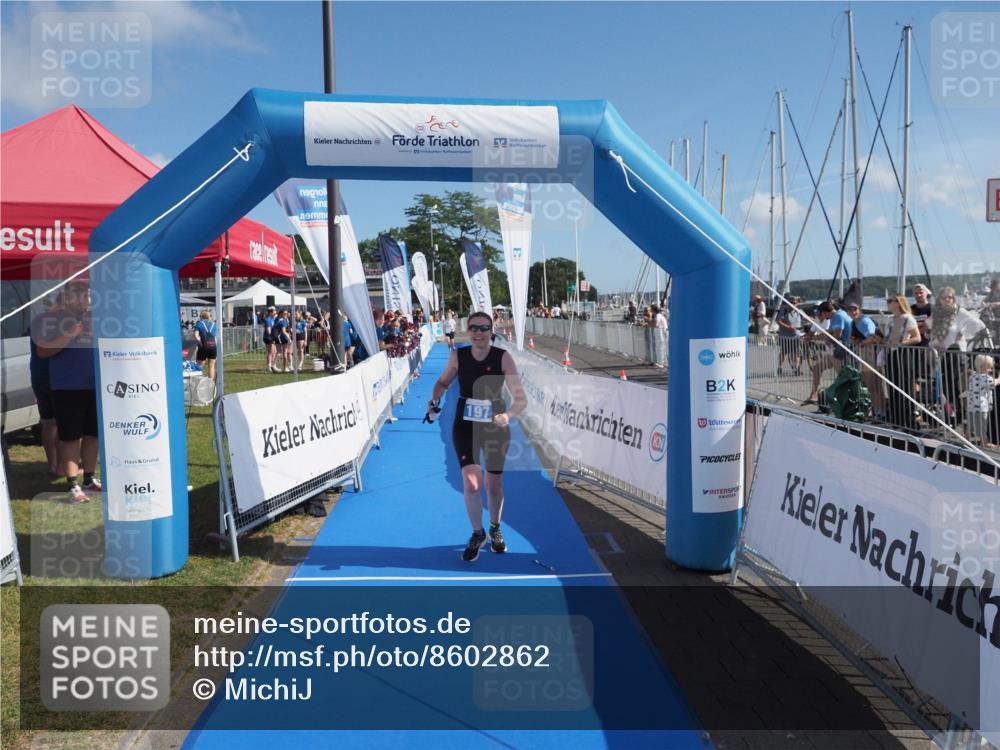 17.08.2025 - KN Förde Triathlon 2025 MichiJ http://msf.ph/oto/8602862 17.08.2025 10:52:07 Laufen 197 meine-sportfotos.de