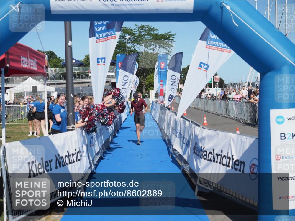 17.08.2025 - KN Förde Triathlon 2025 MichiJ http://msf.ph/oto/8602869 17.08.2025 14:14:13 Laufen 523, 531 meine-sportfotos.de