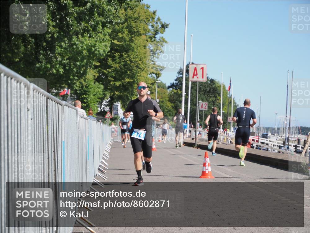 17.08.2025 - KN Förde Triathlon 2025 KatJ http://msf.ph/oto/8602871 17.08.2025 11:55:47 Laufen 311, 374 meine-sportfotos.de