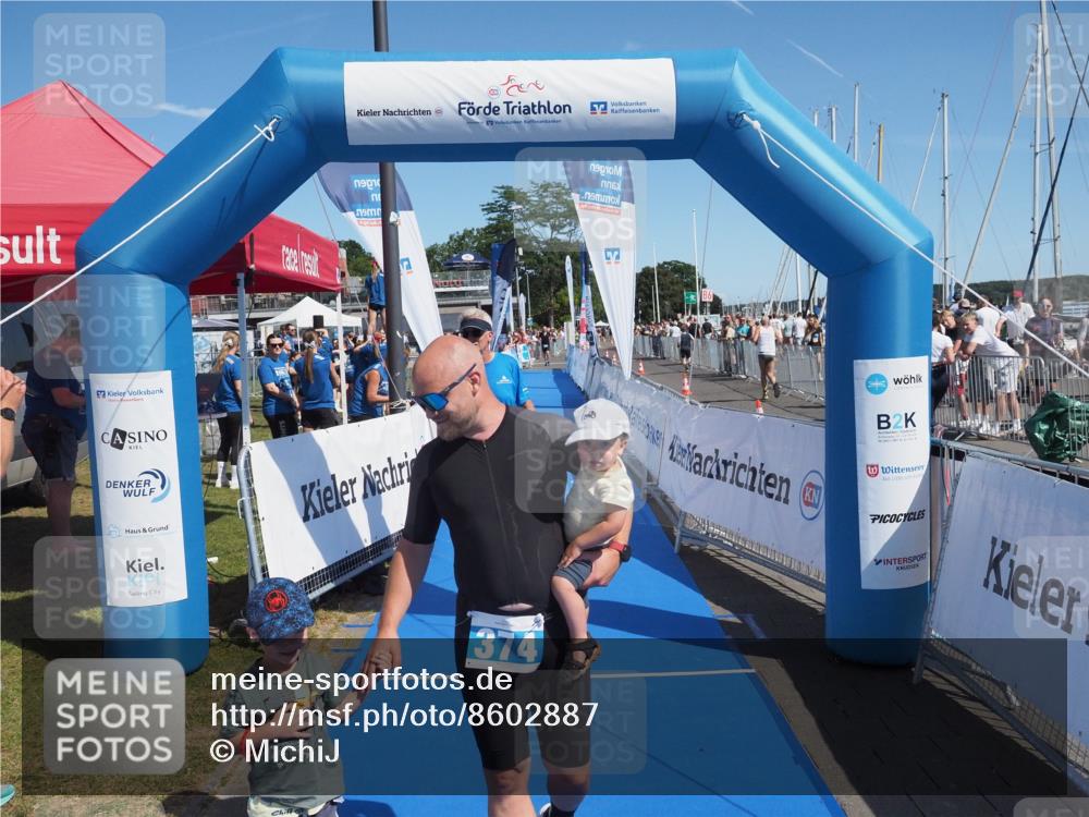 17.08.2025 - KN Förde Triathlon 2025 MichiJ http://msf.ph/oto/8602887 17.08.2025 12:19:47 Laufen 374, 609 meine-sportfotos.de