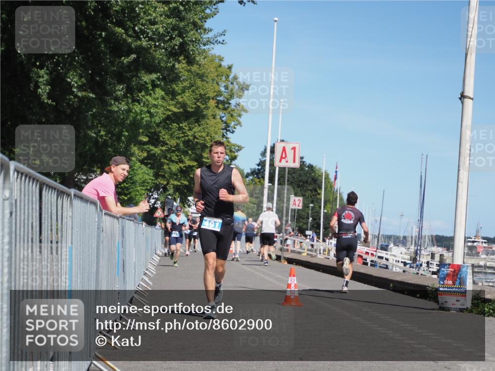 17.08.2025 - KN Förde Triathlon 2025 KatJ http://msf.ph/oto/8602900 17.08.2025 13:45:10 Laufen 491 meine-sportfotos.de