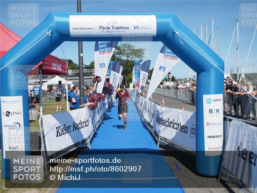17.08.2025 - KN Förde Triathlon 2025 MichiJ http://msf.ph/oto/8602907 17.08.2025 14:14:14 Laufen 523, 531 meine-sportfotos.de