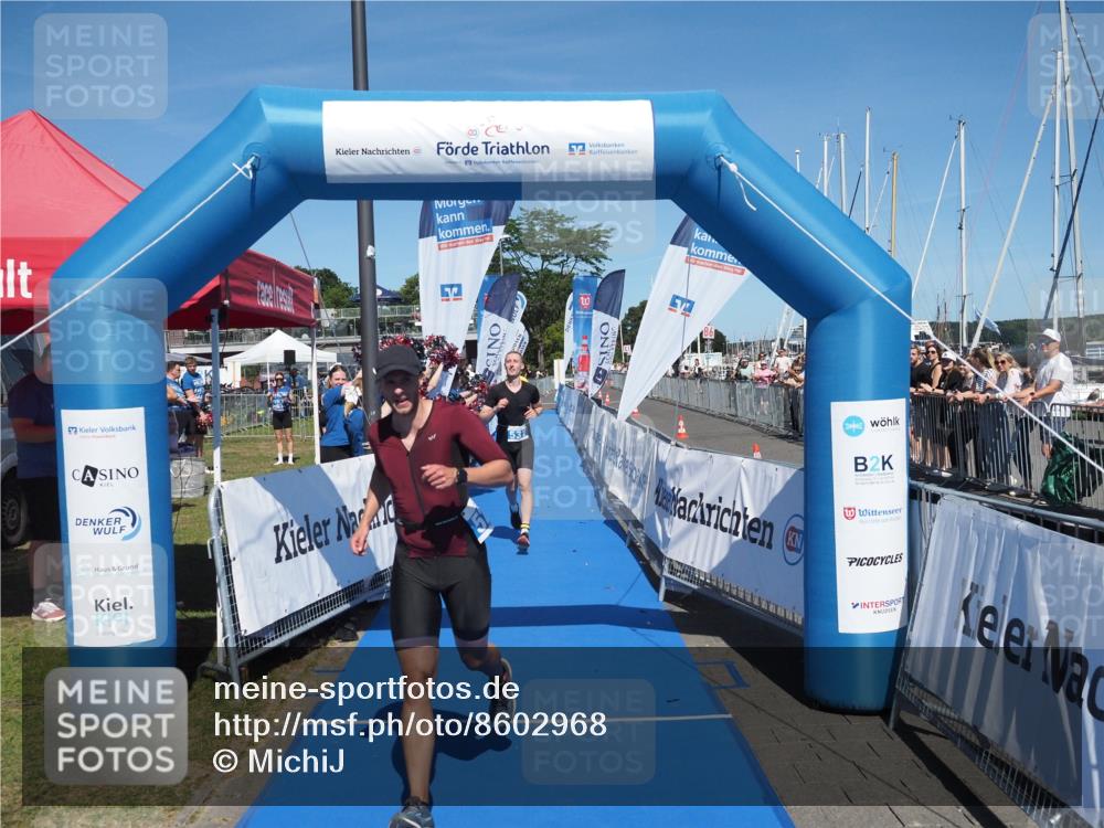 17.08.2025 - KN Förde Triathlon 2025 MichiJ http://msf.ph/oto/8602968 17.08.2025 14:14:16 Laufen 523, 531, 536 meine-sportfotos.de