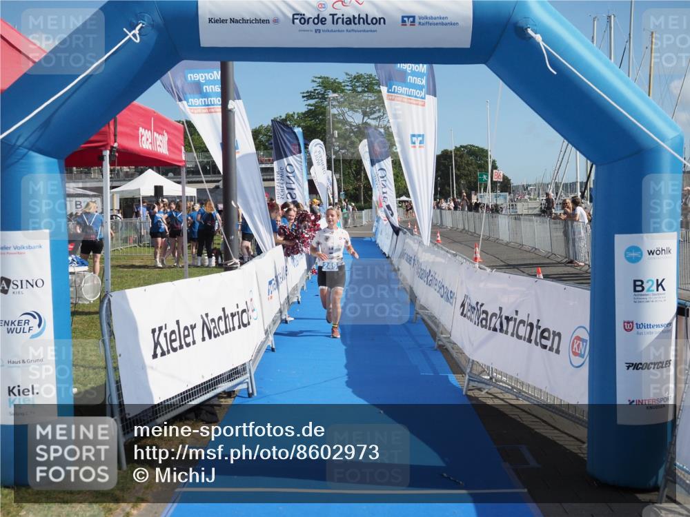 17.08.2025 - KN Förde Triathlon 2025 MichiJ http://msf.ph/oto/8602973 17.08.2025 10:52:15 Laufen 249 meine-sportfotos.de
