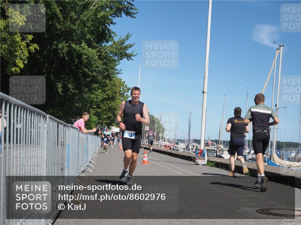 17.08.2025 - KN Förde Triathlon 2025 KatJ http://msf.ph/oto/8602976 17.08.2025 13:45:12 Laufen 461, 491 meine-sportfotos.de