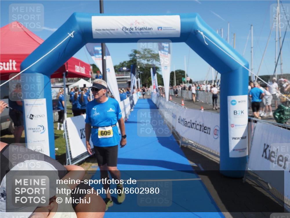 17.08.2025 - KN Förde Triathlon 2025 MichiJ http://msf.ph/oto/8602980 17.08.2025 12:19:50 Laufen 374, 609 meine-sportfotos.de