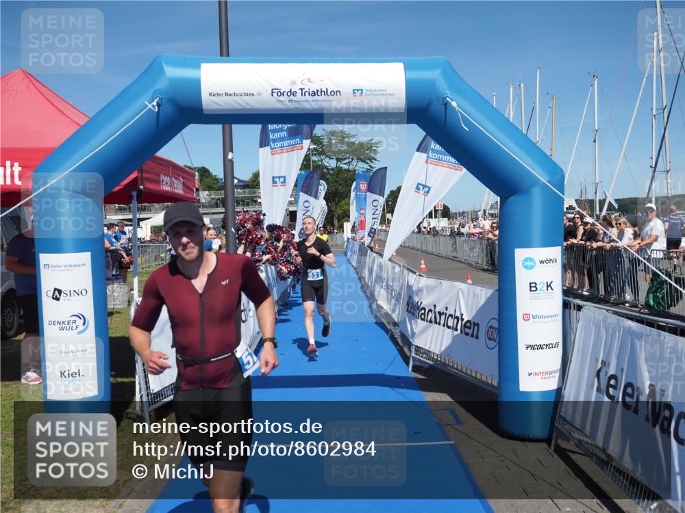 17.08.2025 - KN Förde Triathlon 2025 MichiJ http://msf.ph/oto/8602984 17.08.2025 14:14:16 Laufen 523, 531, 536 meine-sportfotos.de