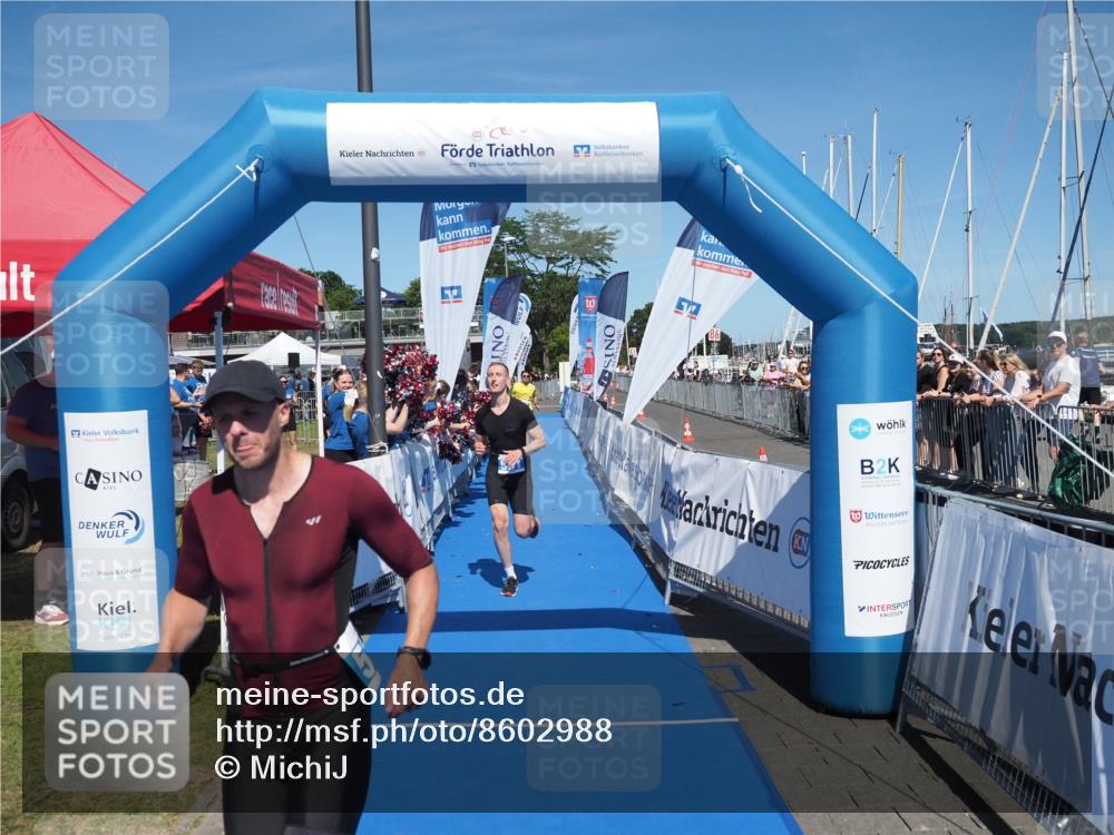 17.08.2025 - KN Förde Triathlon 2025 MichiJ http://msf.ph/oto/8602988 17.08.2025 14:14:16 Laufen 523, 531, 536 meine-sportfotos.de
