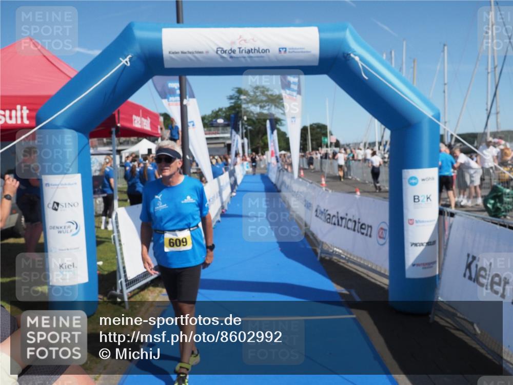17.08.2025 - KN Förde Triathlon 2025 MichiJ http://msf.ph/oto/8602992 17.08.2025 12:19:50 Laufen 374, 609 meine-sportfotos.de