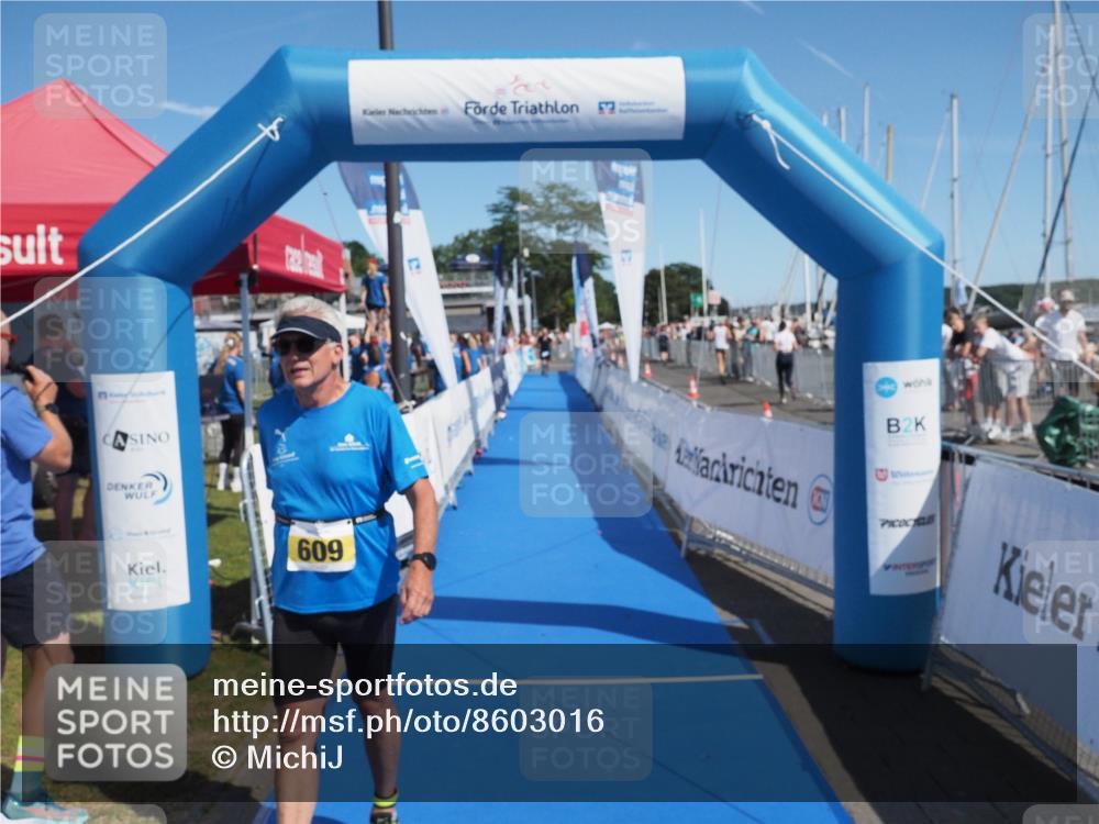 17.08.2025 - KN Förde Triathlon 2025 MichiJ http://msf.ph/oto/8603016 17.08.2025 12:19:51 Laufen 609 meine-sportfotos.de