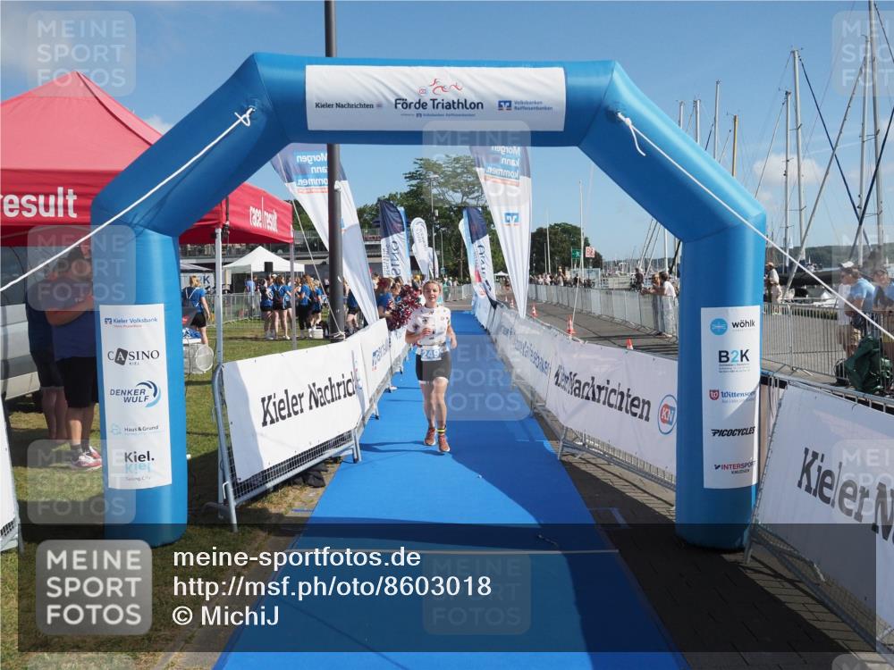 17.08.2025 - KN Förde Triathlon 2025 MichiJ http://msf.ph/oto/8603018 17.08.2025 10:52:17 Laufen 249 meine-sportfotos.de