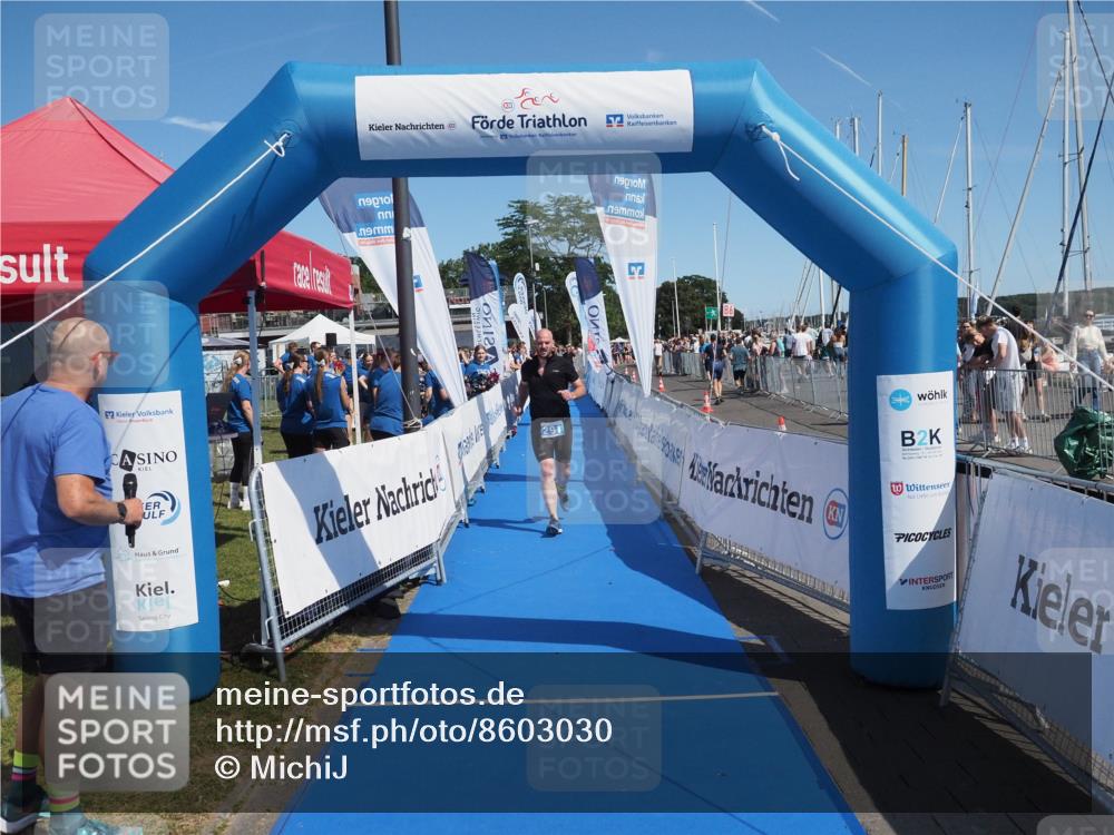 17.08.2025 - KN Förde Triathlon 2025 MichiJ http://msf.ph/oto/8603030 17.08.2025 12:20:00 Laufen 291 meine-sportfotos.de