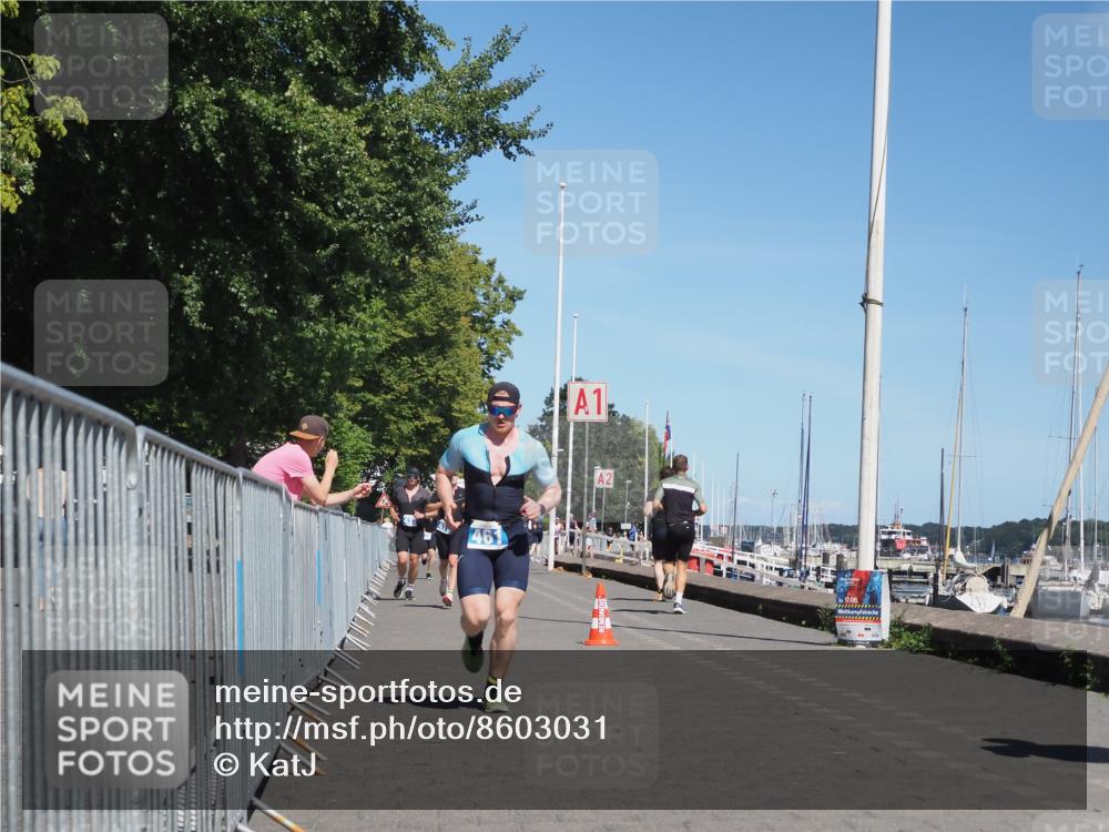 17.08.2025 - KN Förde Triathlon 2025 KatJ http://msf.ph/oto/8603031 17.08.2025 13:45:18 Laufen 411, 461 meine-sportfotos.de