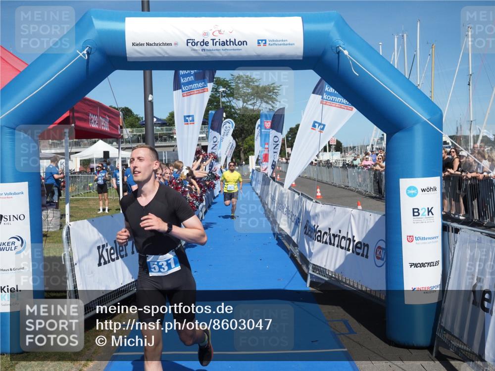 17.08.2025 - KN Förde Triathlon 2025 MichiJ http://msf.ph/oto/8603047 17.08.2025 14:14:18 Laufen 523, 531, 536 meine-sportfotos.de