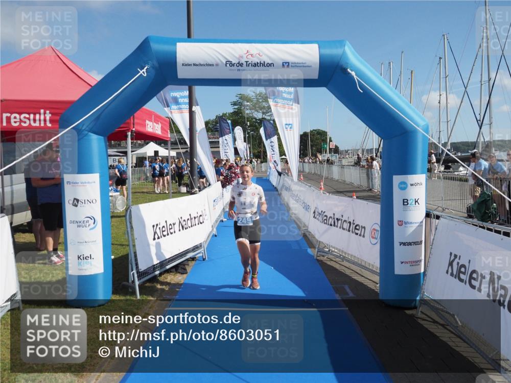 17.08.2025 - KN Förde Triathlon 2025 MichiJ http://msf.ph/oto/8603051 17.08.2025 10:52:18 Laufen 249 meine-sportfotos.de