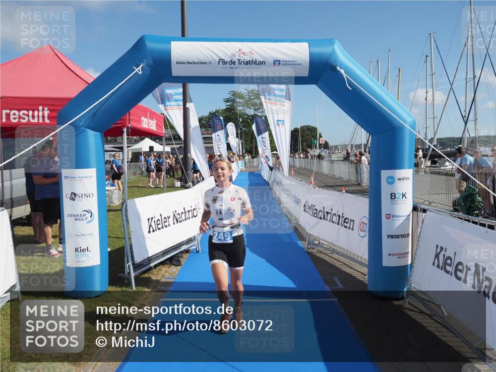 17.08.2025 - KN Förde Triathlon 2025 MichiJ http://msf.ph/oto/8603072 17.08.2025 10:52:18 Laufen 249 meine-sportfotos.de
