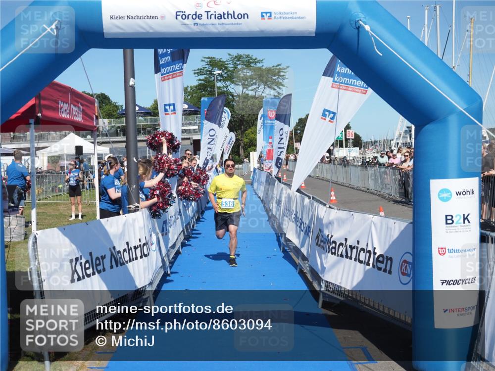 17.08.2025 - KN Förde Triathlon 2025 MichiJ http://msf.ph/oto/8603094 17.08.2025 14:14:19 Laufen 523, 531, 536 meine-sportfotos.de