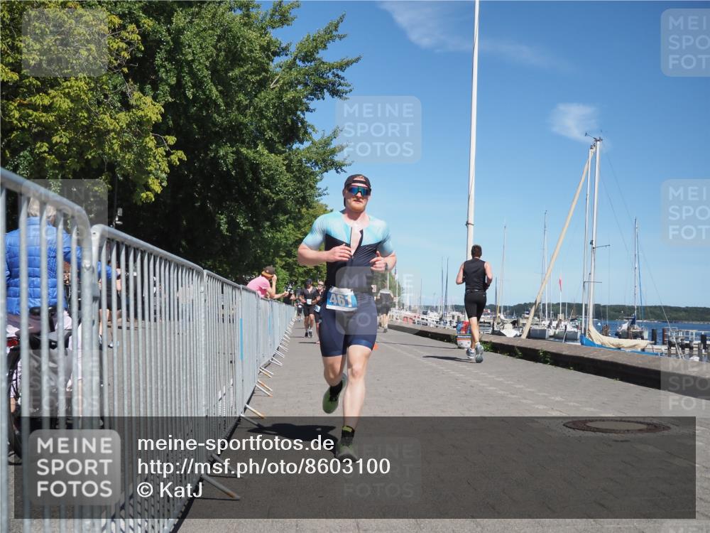 17.08.2025 - KN Förde Triathlon 2025 KatJ http://msf.ph/oto/8603100 17.08.2025 13:45:20 Laufen 411, 432, 461 meine-sportfotos.de