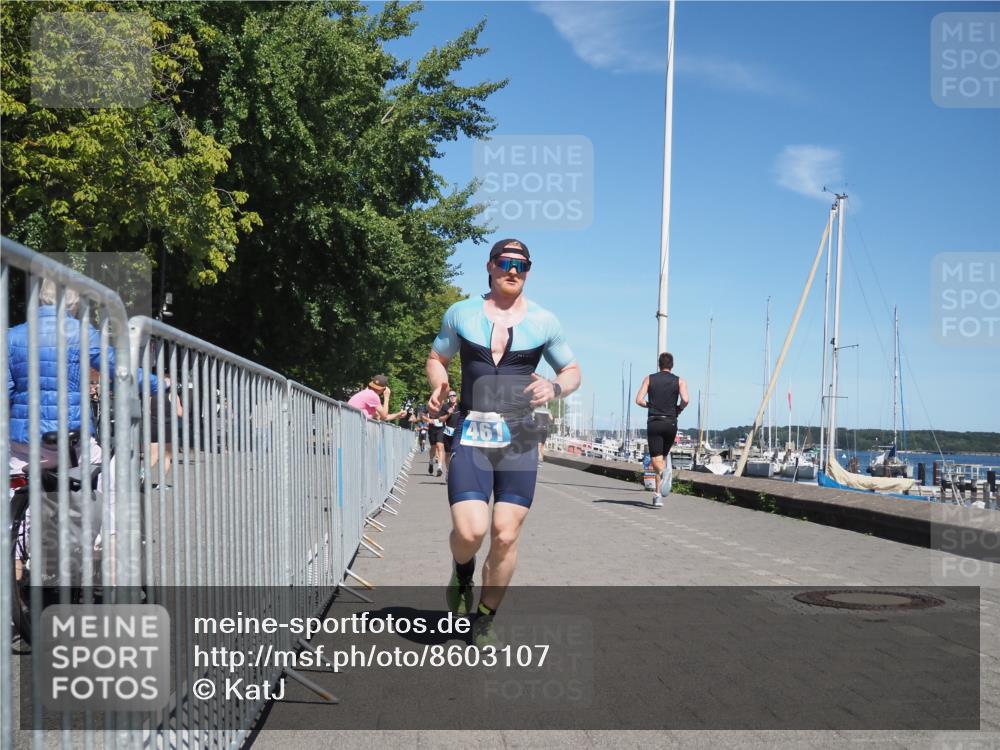 17.08.2025 - KN Förde Triathlon 2025 KatJ http://msf.ph/oto/8603107 17.08.2025 13:45:21 Laufen 411, 432, 461 meine-sportfotos.de