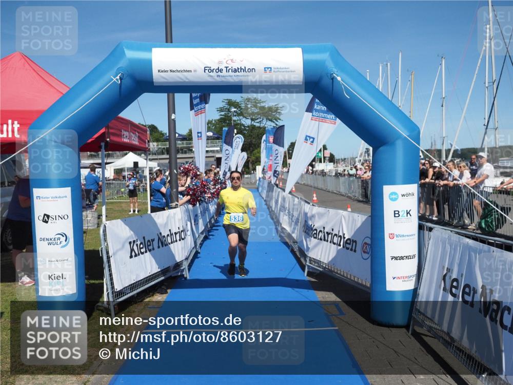 17.08.2025 - KN Förde Triathlon 2025 MichiJ http://msf.ph/oto/8603127 17.08.2025 14:14:20 Laufen 523, 531, 536 meine-sportfotos.de