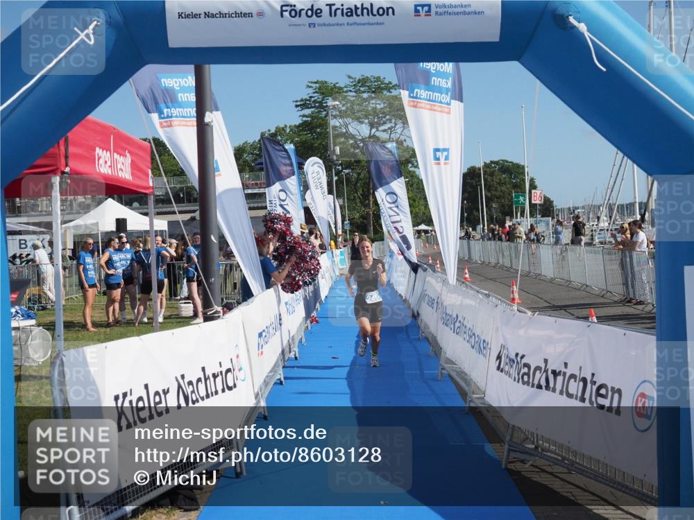 17.08.2025 - KN Förde Triathlon 2025 MichiJ http://msf.ph/oto/8603128 17.08.2025 10:55:14 Laufen 246 meine-sportfotos.de