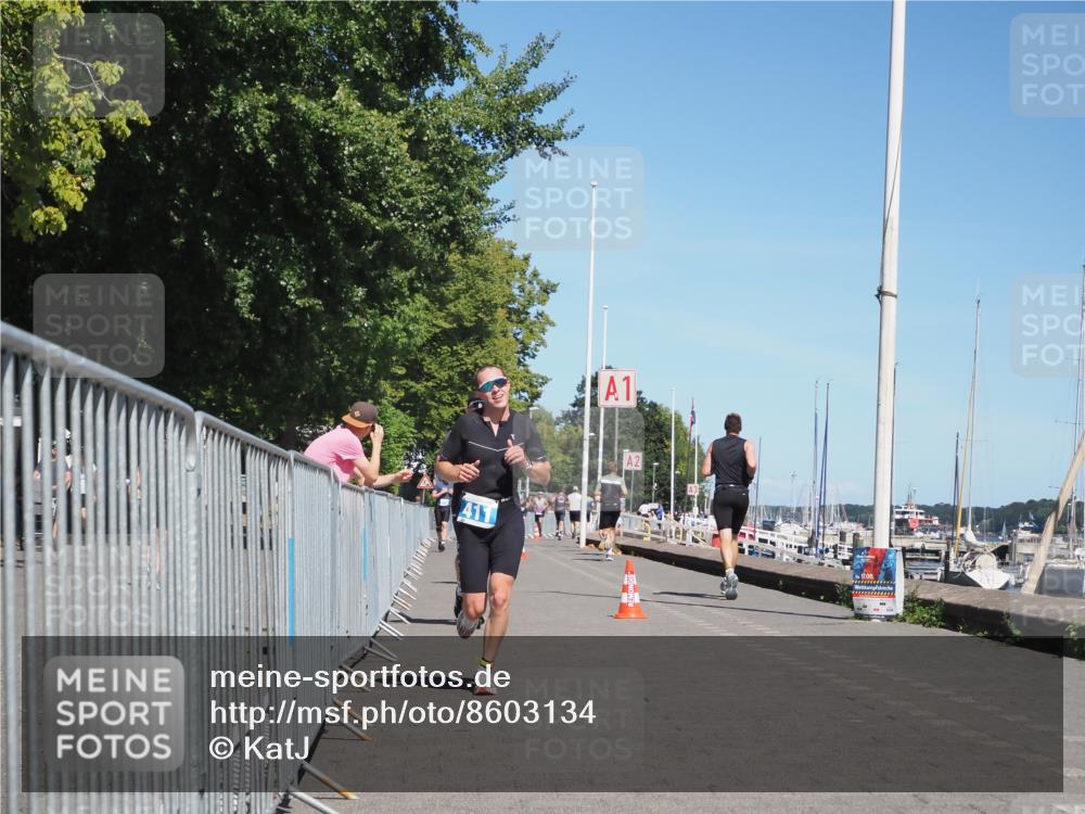 17.08.2025 - KN Förde Triathlon 2025 KatJ http://msf.ph/oto/8603134 17.08.2025 13:45:24 Laufen 411, 432, 461, 479 meine-sportfotos.de