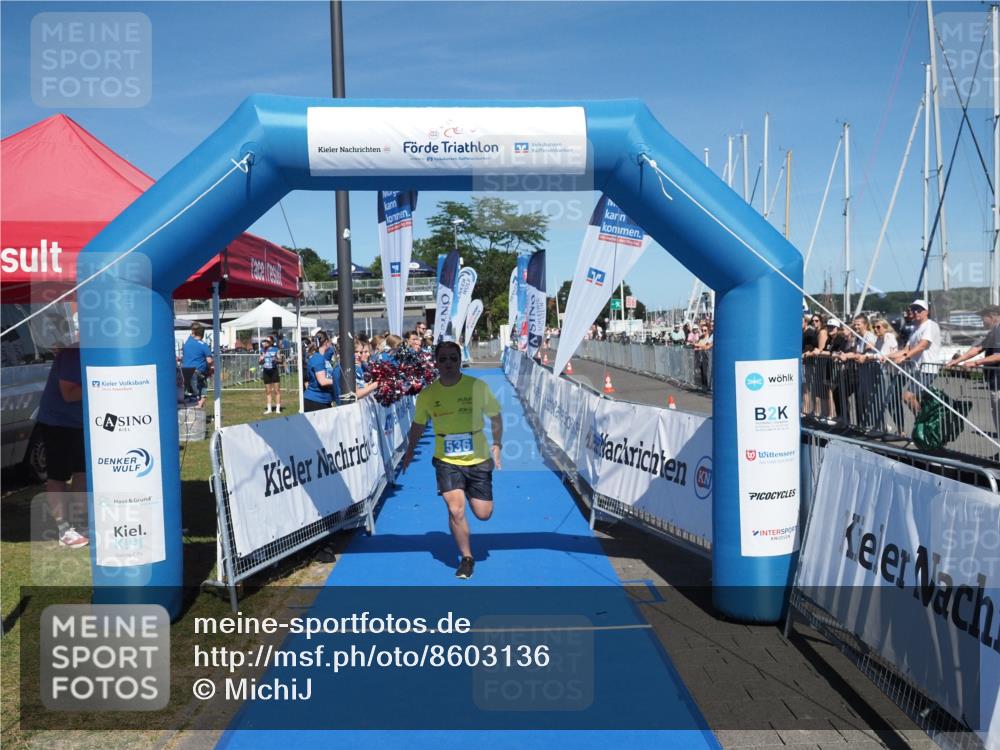 17.08.2025 - KN Förde Triathlon 2025 MichiJ http://msf.ph/oto/8603136 17.08.2025 14:14:20 Laufen 523, 531, 536 meine-sportfotos.de